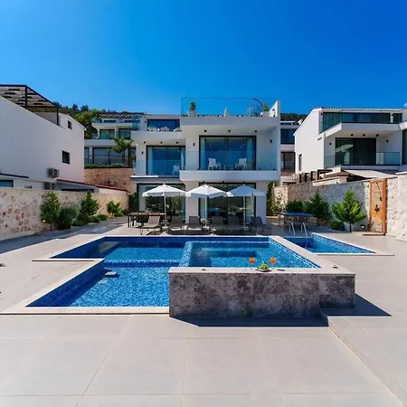 فيلة Antares - Kalkan *